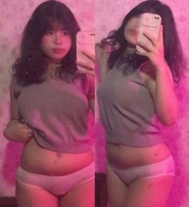 Em gái đầy đặn thích nhảy nhót