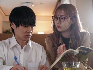 Gia sư dâm đãng 170 cưỡng bức học sinh ngây thơ