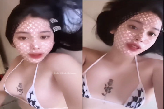 Hot girl quyến rũ chăm sóc chàng trai kiên nhẫn